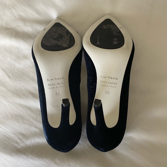 Ron White Navy “Shana” Stiletto Velvet Pump - Picture 6 of 7
